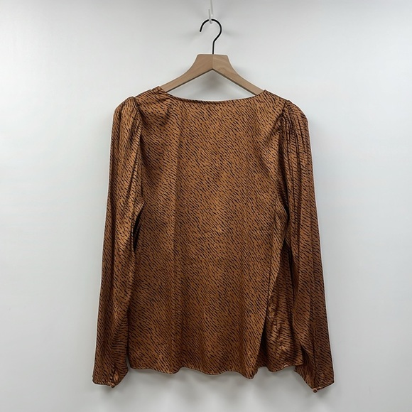 Banana Republic Soft Satin Puff Sleeve Animal Print Blouse Boho Brown Large - Picture 5 of 9
